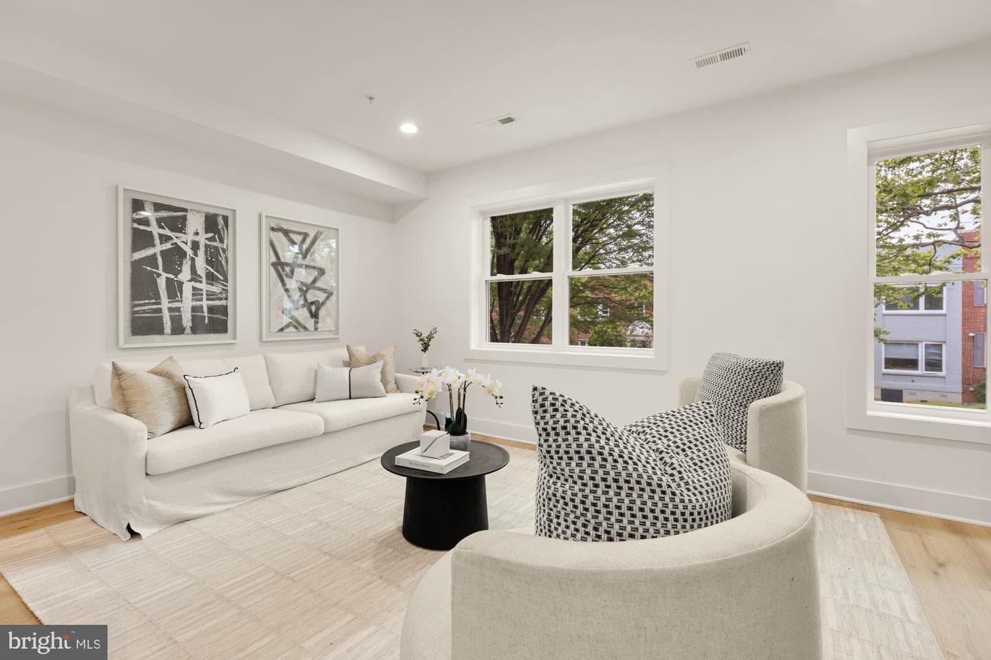 1325 Orren Street NE #d photo 3