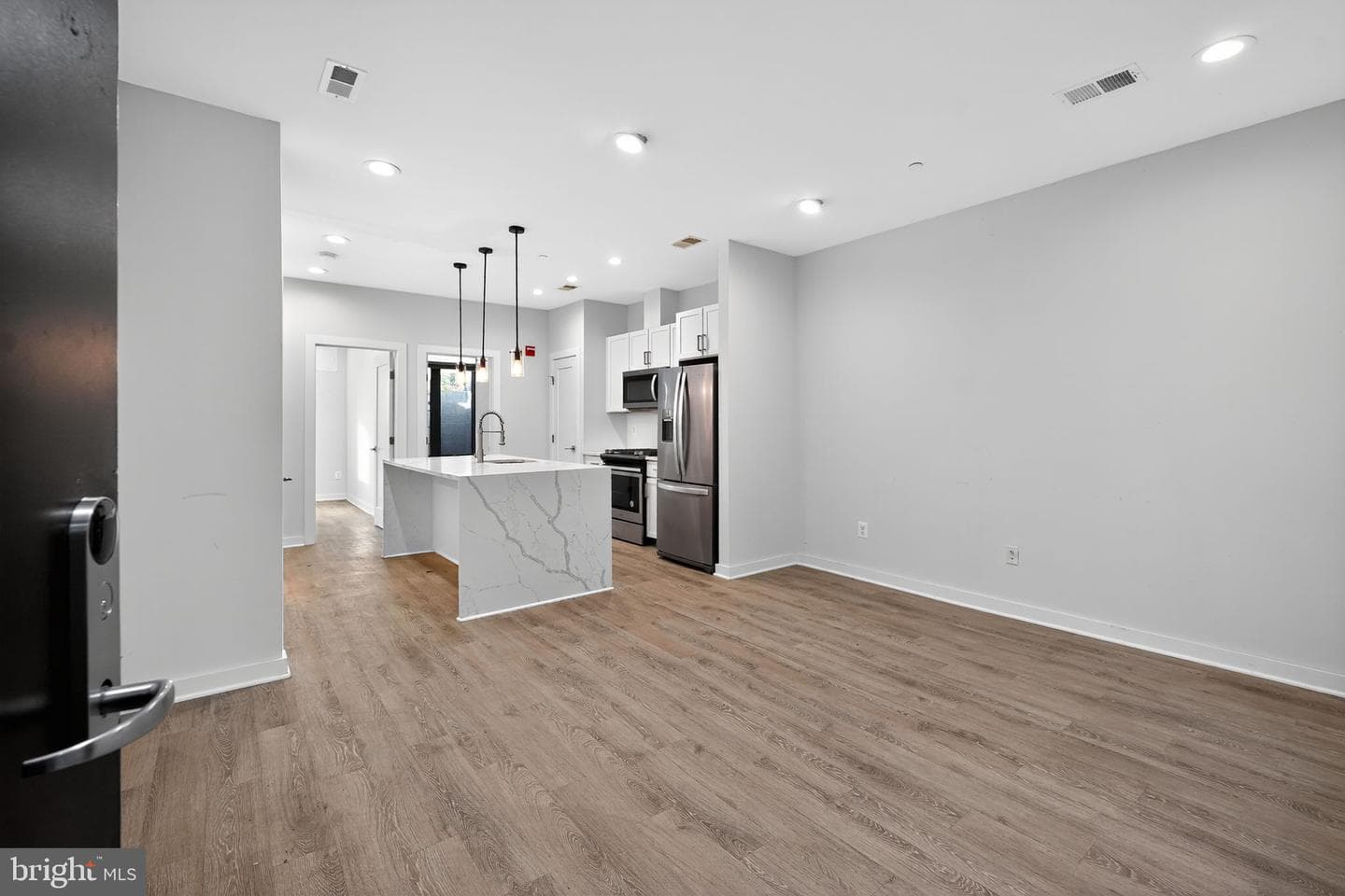 507 Kennedy Street NW #1 photo 5
