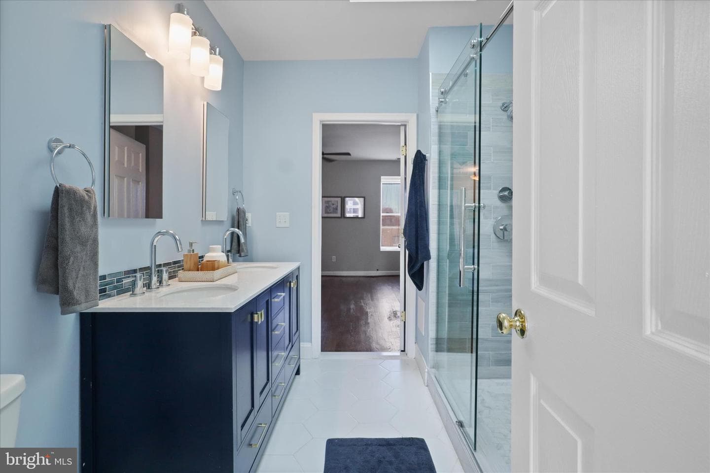 1327 Harvard Street NW photo 37