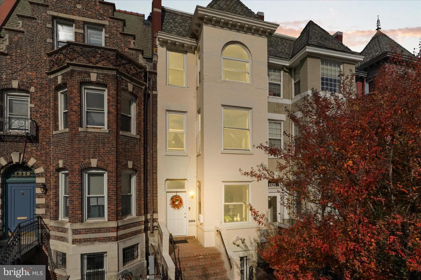 1327 Harvard Street NW photo 4