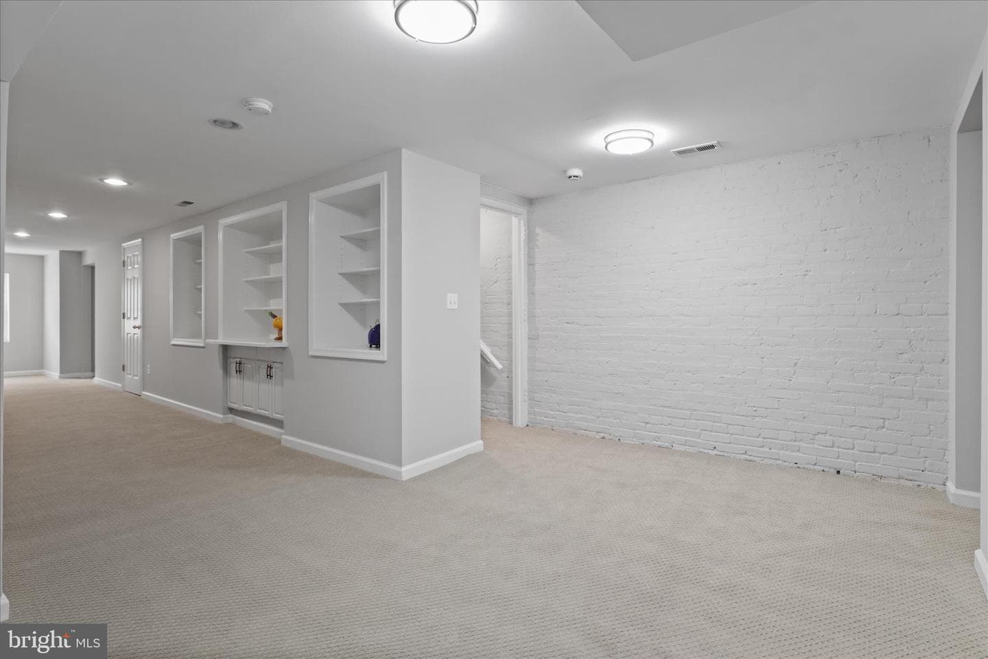 1327 Harvard Street NW photo 42