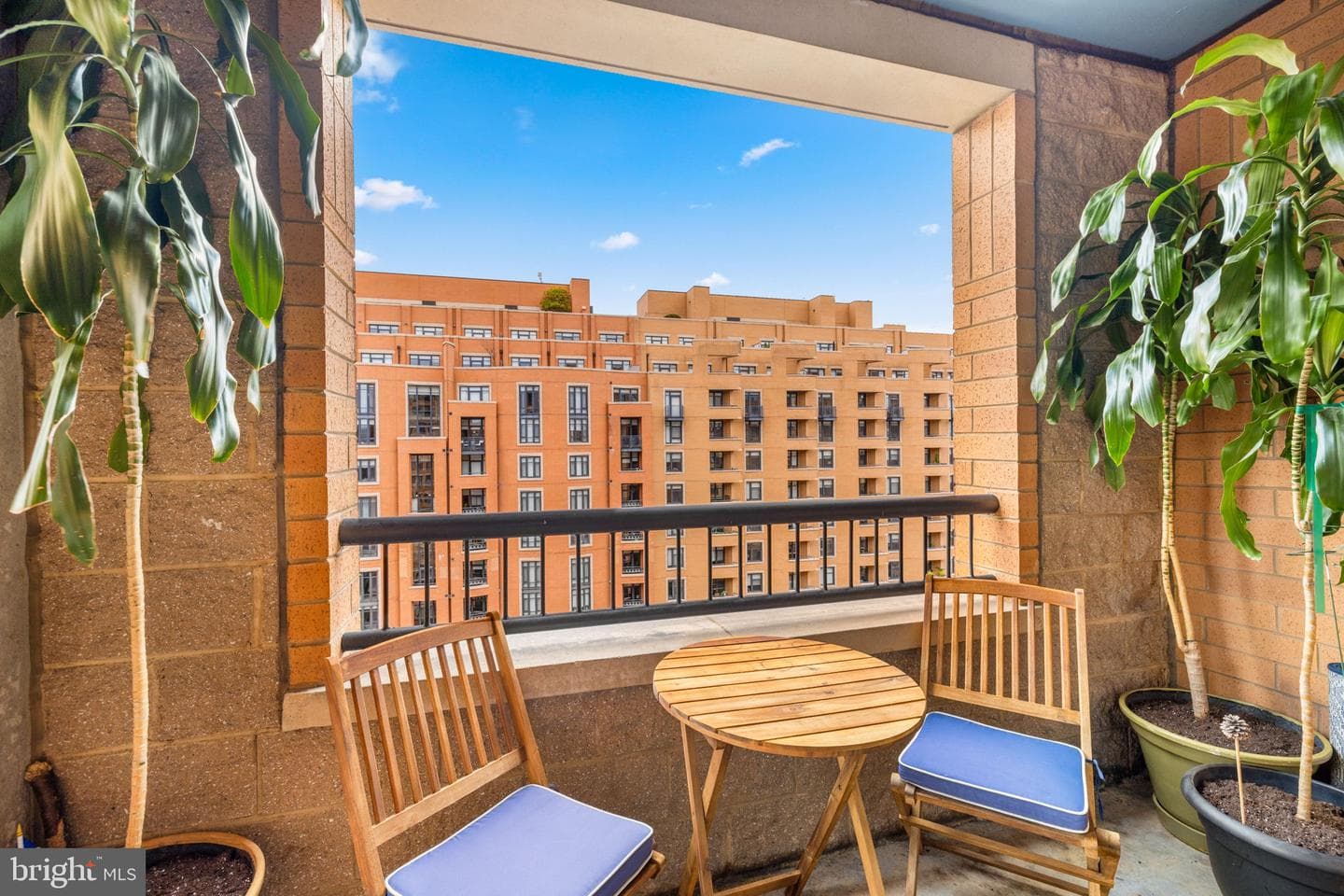 400 Massachusetts Avenue NW #1011 photo 5