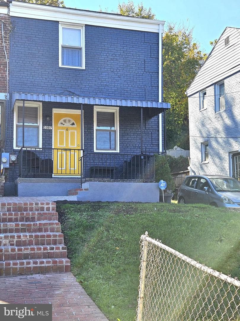 5507 Central Avenue SE, Washington