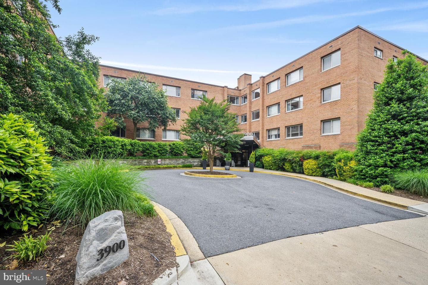 3900 Tunlaw Road NW #604