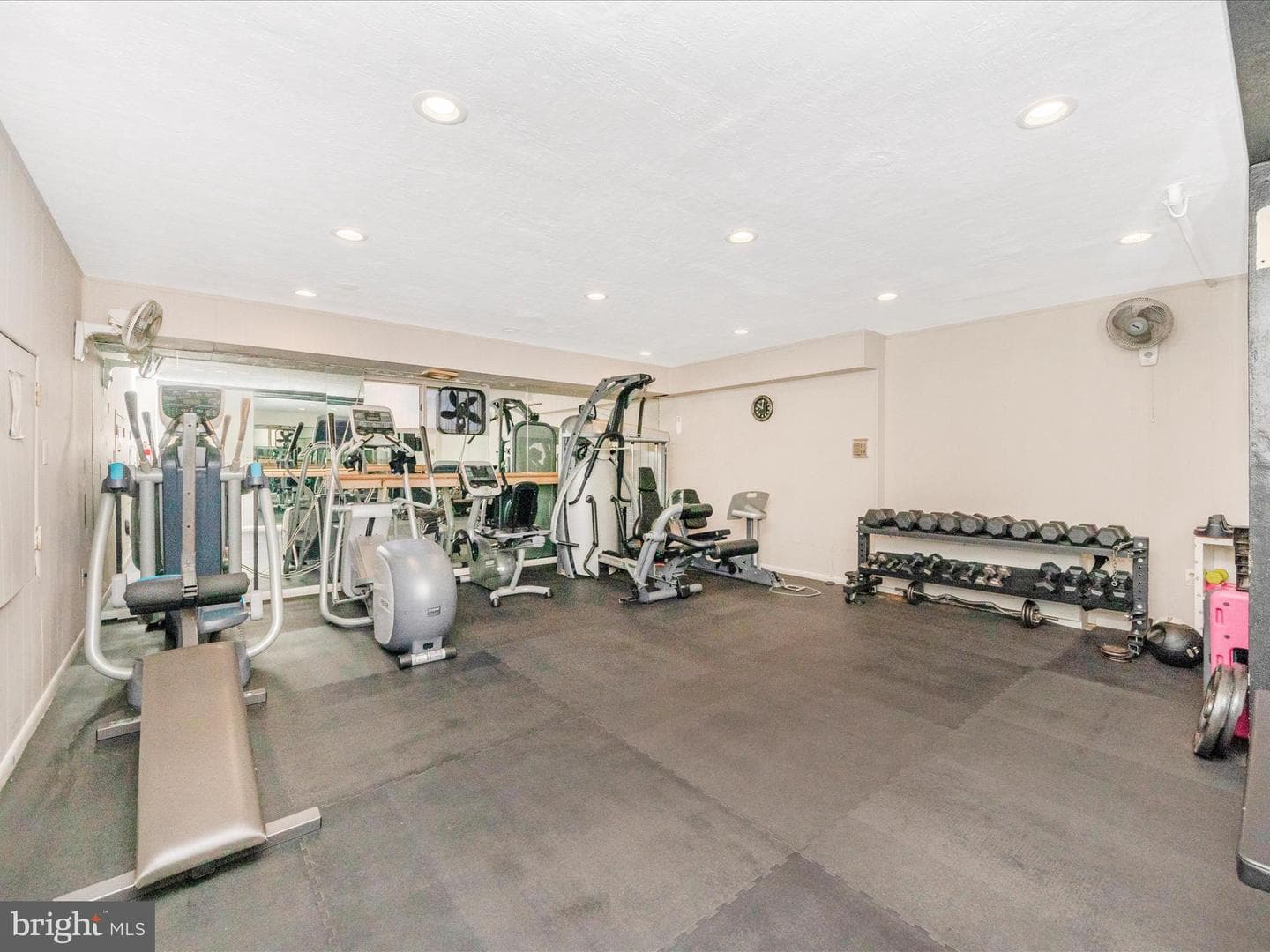 3900 Tunlaw Road NW #604 photo 25
