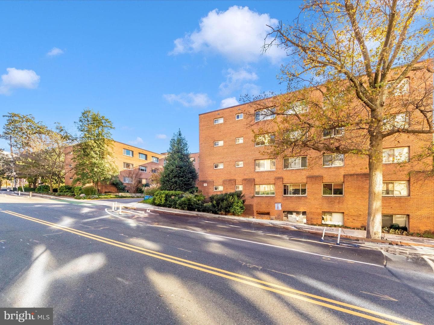 3900 Tunlaw Road NW #104 photo 34