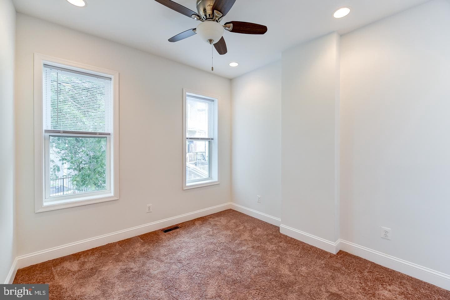 14 Florida Avenue NE photo 15