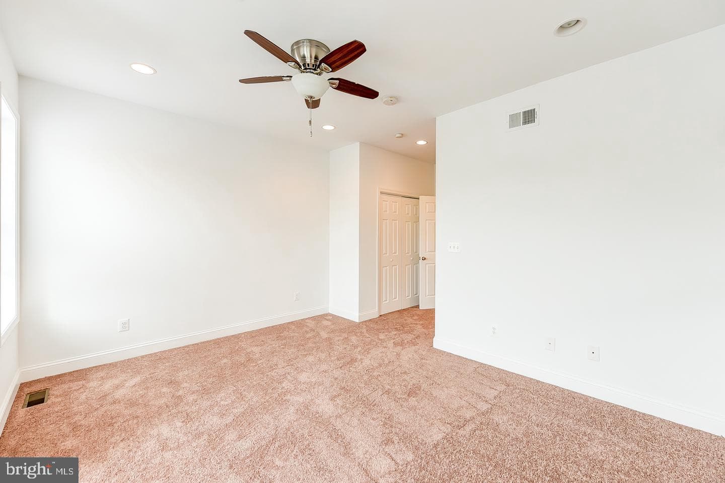 14 Florida Avenue NE photo 20