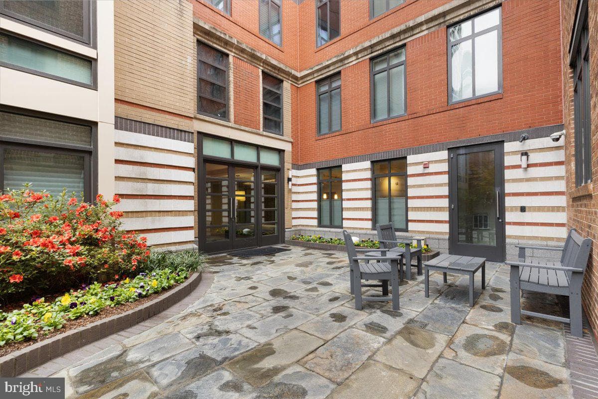 2818 Connecticut Avenue NW #104 photo 8