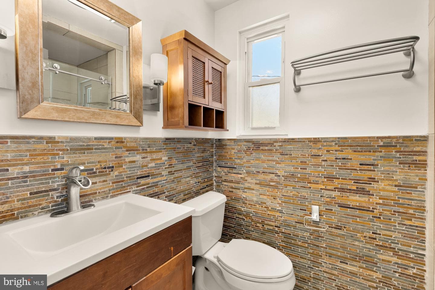 4560 Argyle Terrace NW photo 31