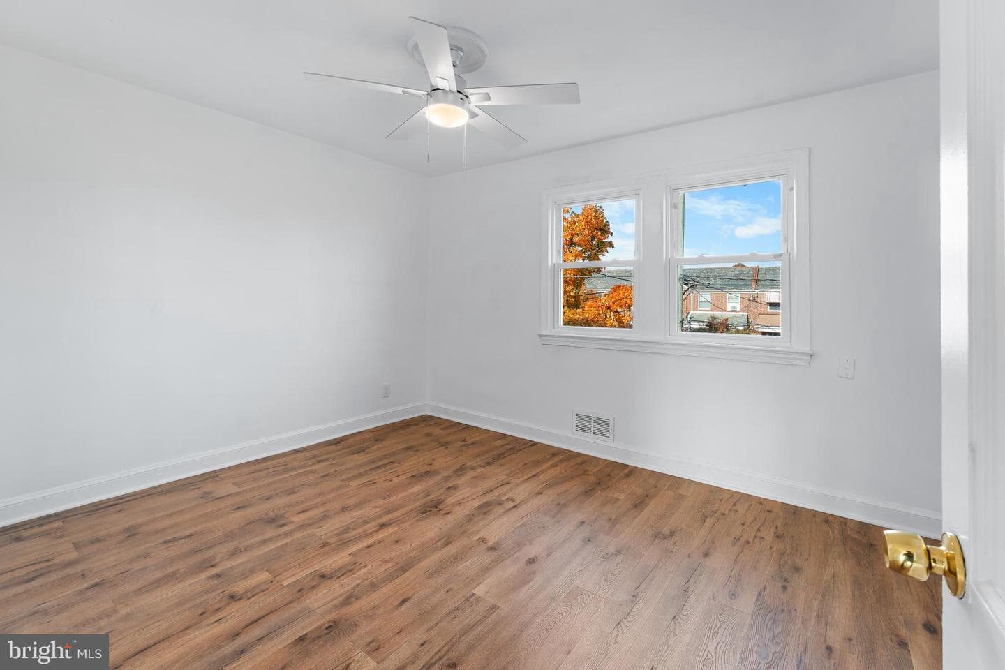 115 36th Street NE photo 18