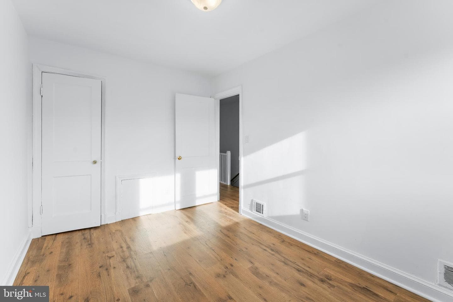115 36th Street NE photo 22