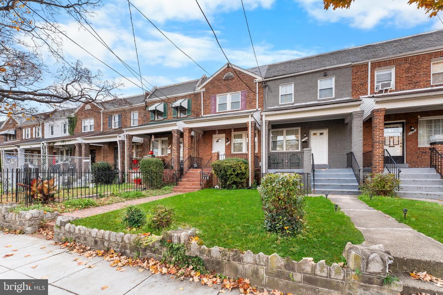 115 36th Street NE photo 3