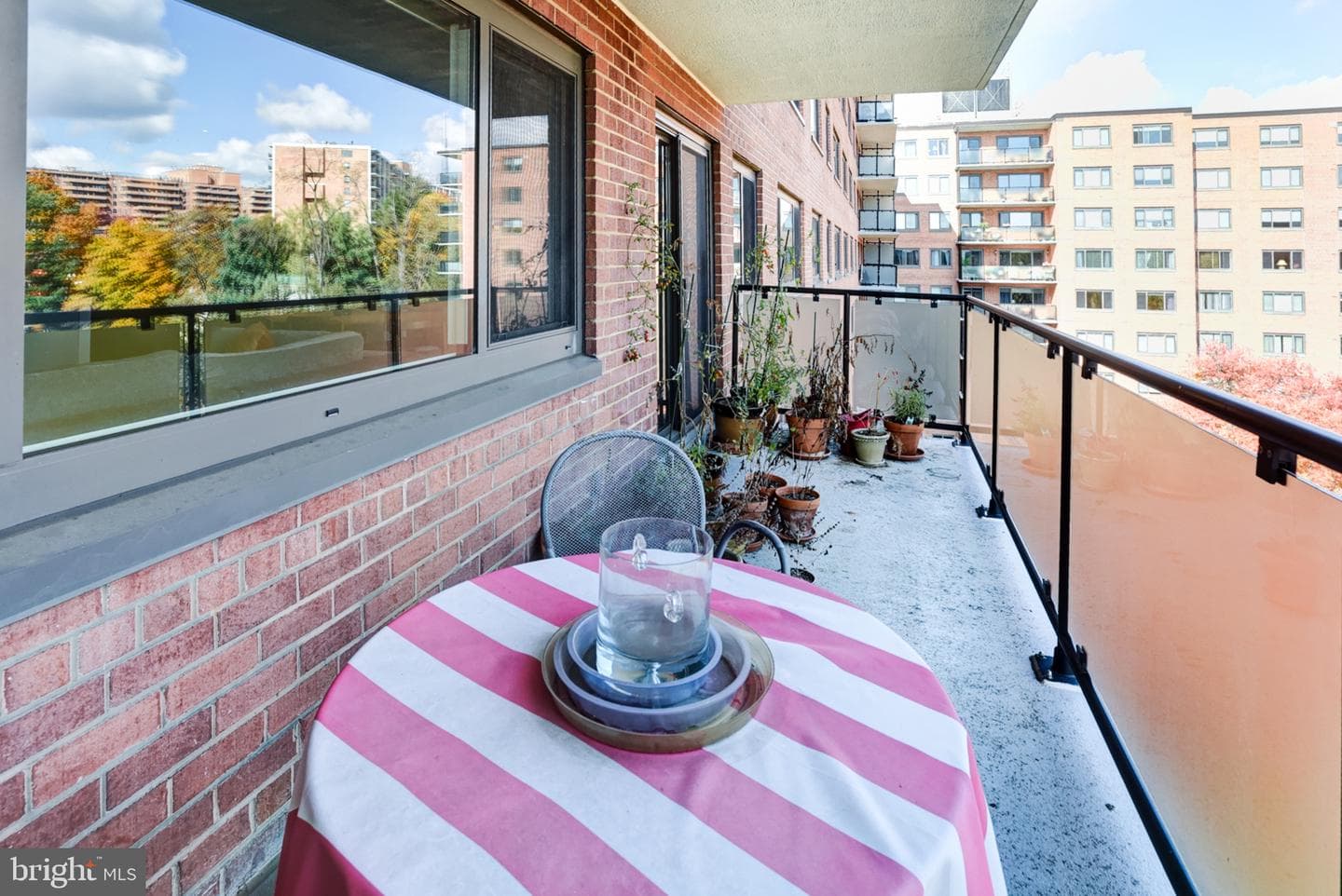 4201 Cathedral Avenue NW #1016w photo 35