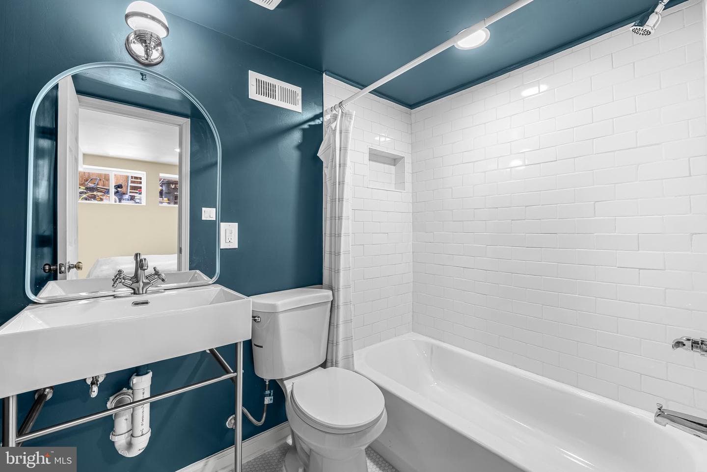 177 V Street NE photo 30