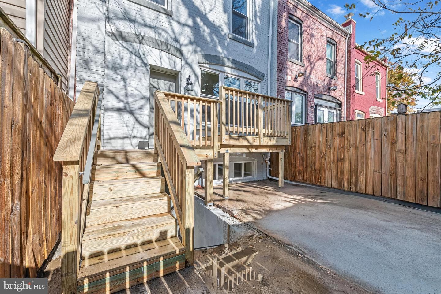 177 V Street NE photo 32