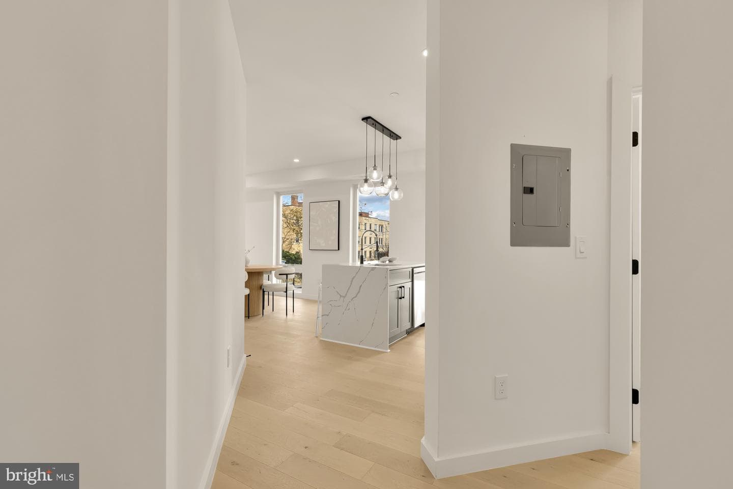 30 Kennedy Street NW #6 photo 3