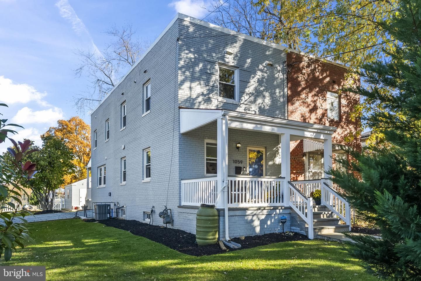 1059 48th Street NE