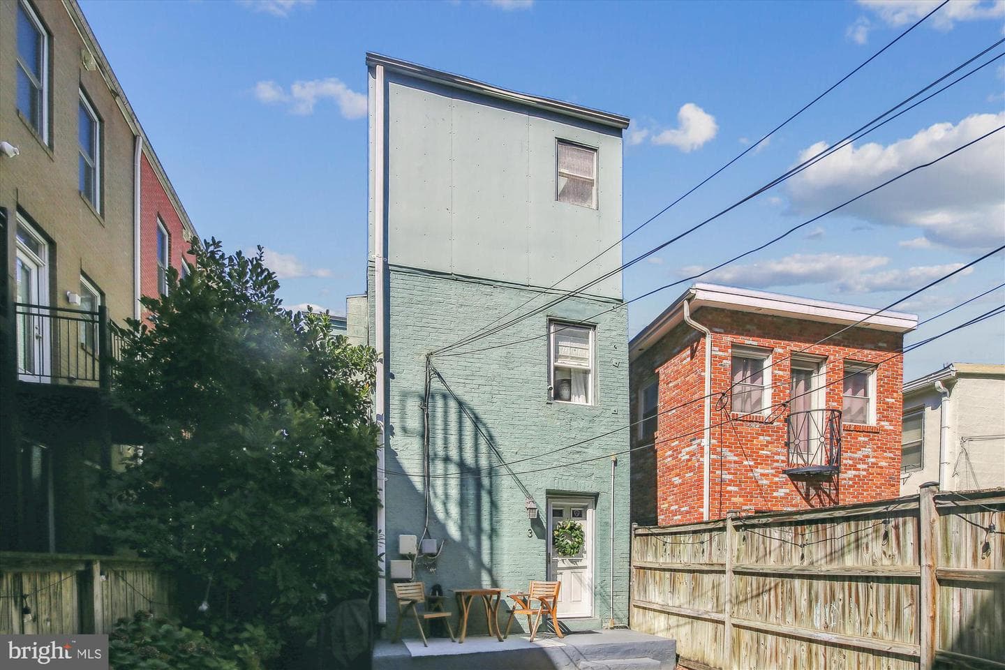 1505 8th Street NW #3 photo 1