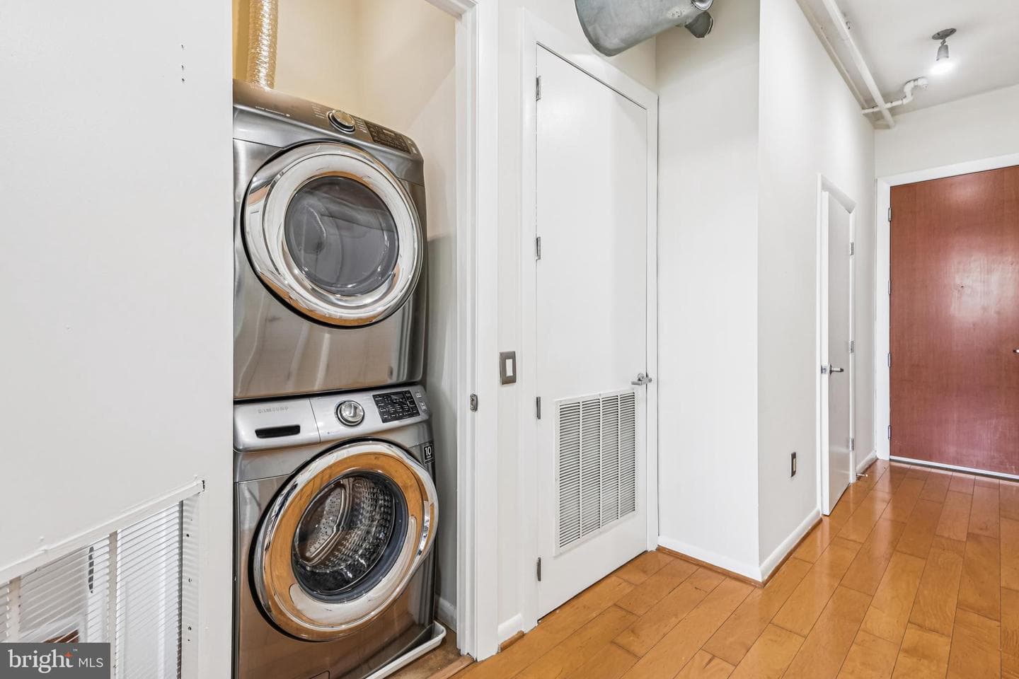 811 4th Street NW #1014 photo 19