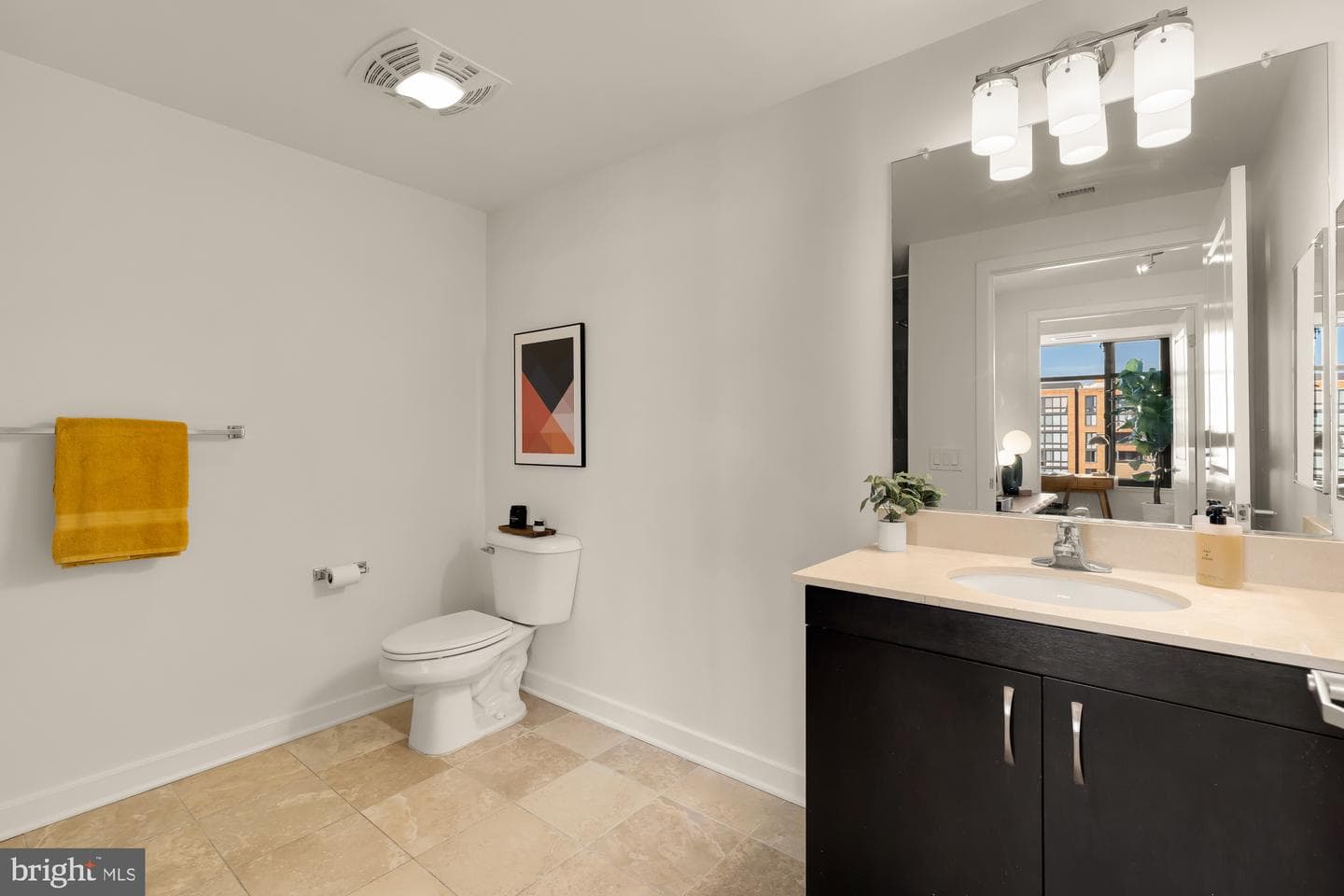475 K Street NW #1126 photo 24