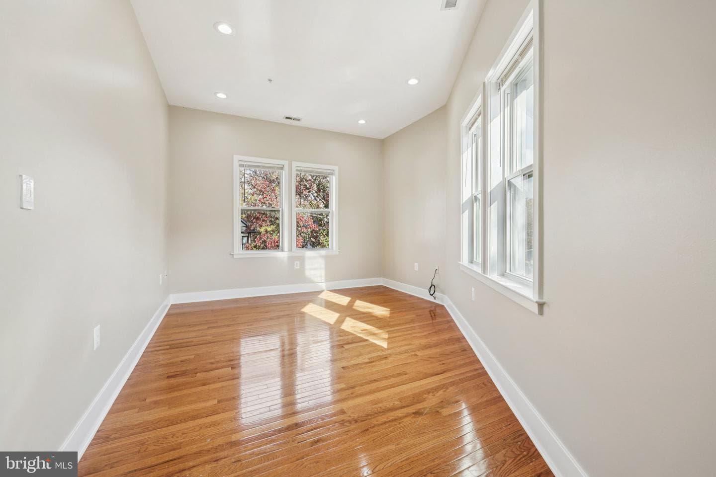 1352 Longfellow Street NW #302 photo 6