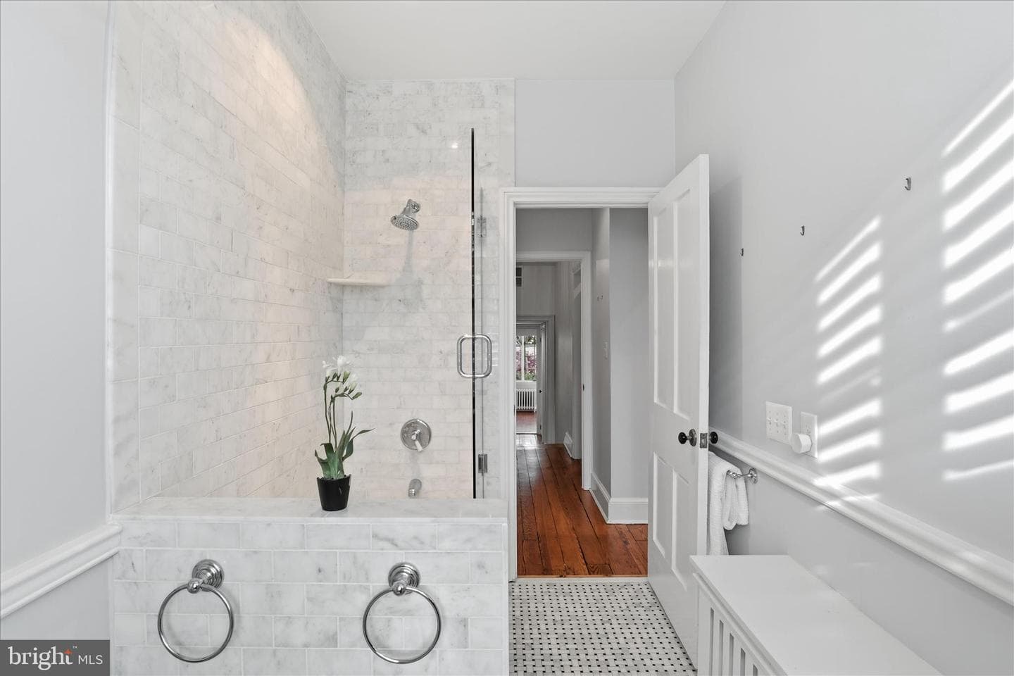 3011 Dumbarton Street NW photo 34