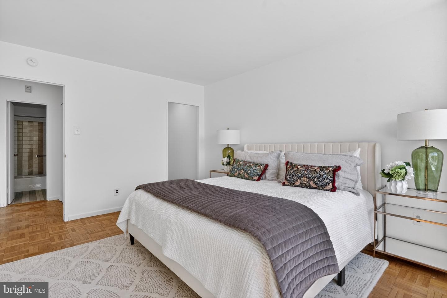 2475 Virginia Avenue NW #429 photo 13