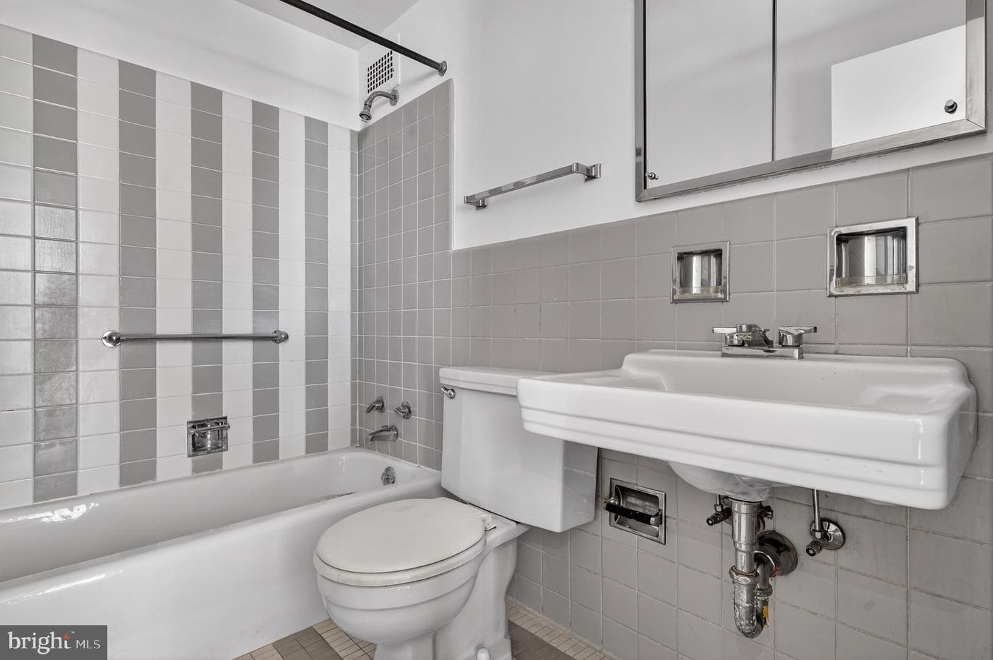 2475 Virginia Avenue NW #429 photo 22