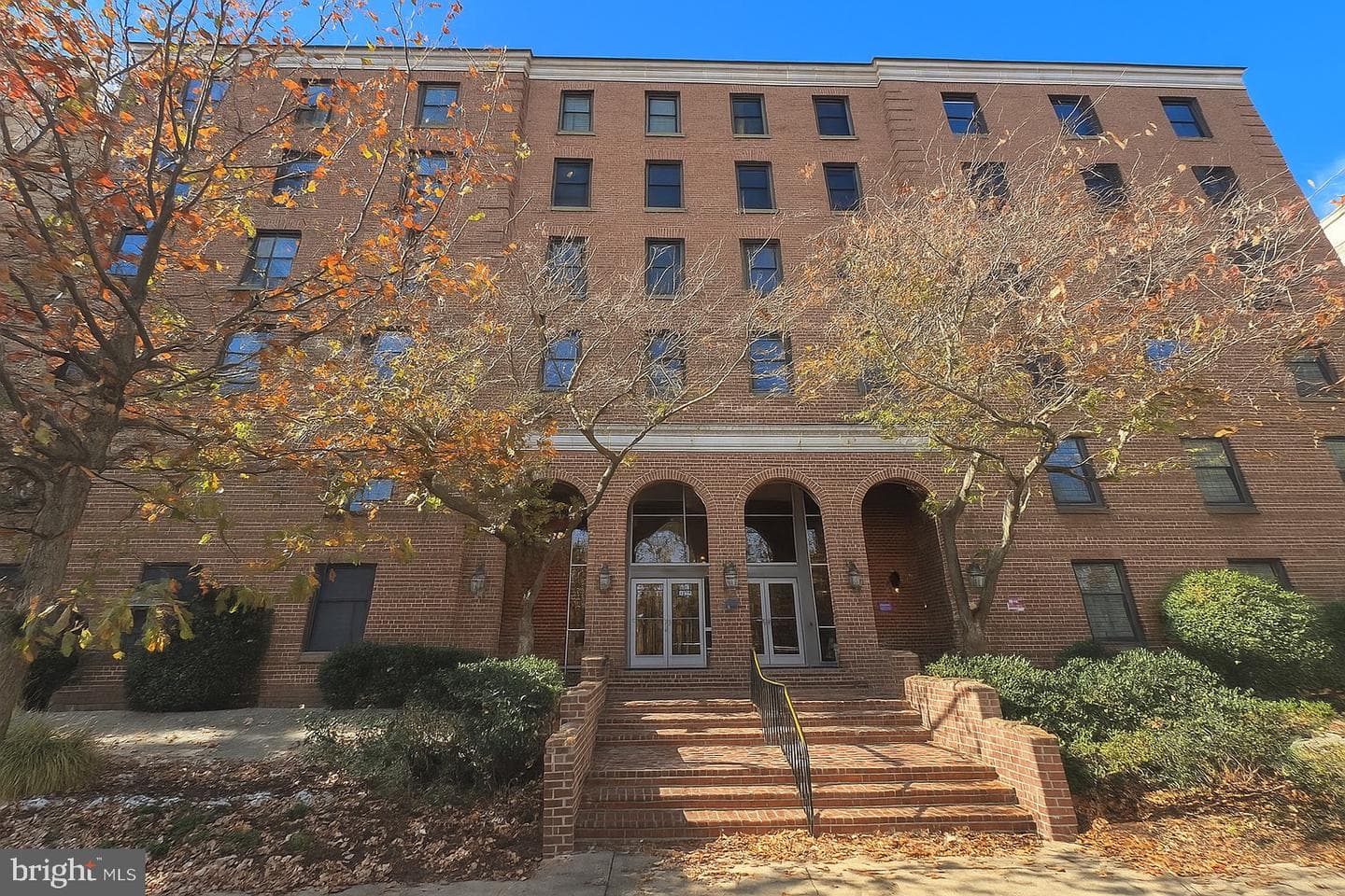 2828 Wisconsin Avenue NW #506 photo 1