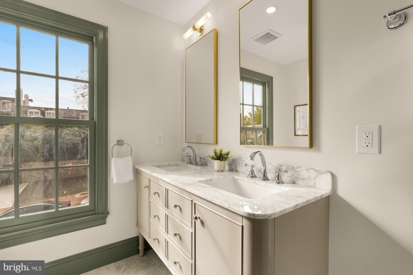 3277 Prospect Street NW photo 54