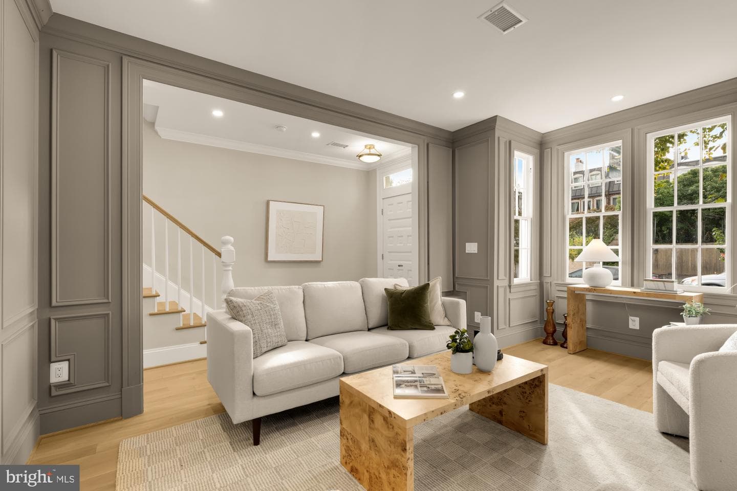3277 Prospect Street NW photo 9