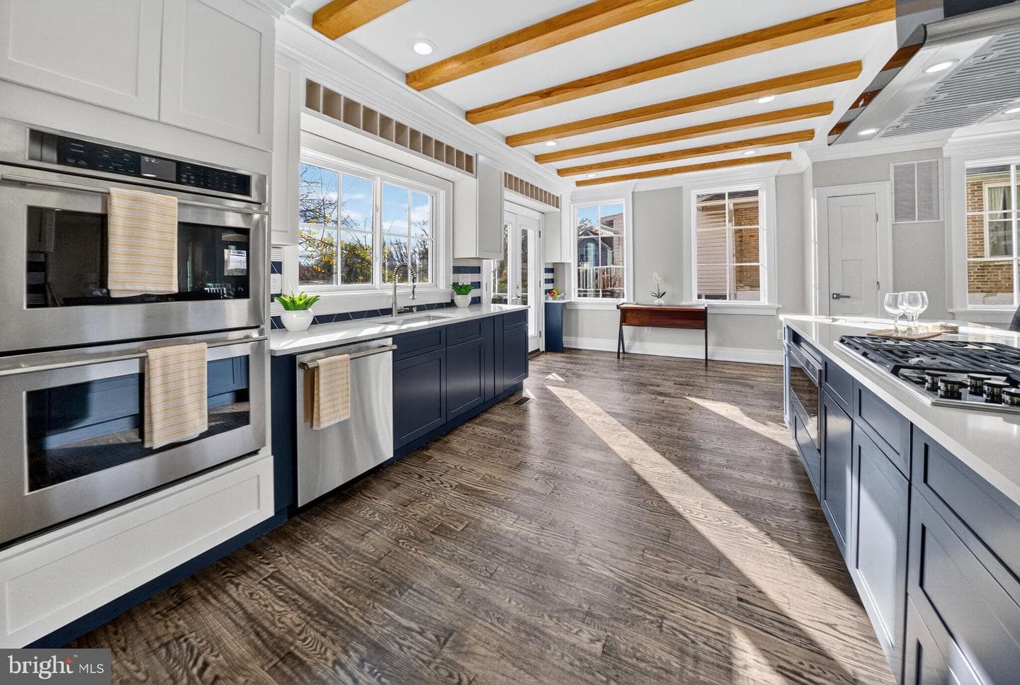 2017 Fulton Place NE photo 18