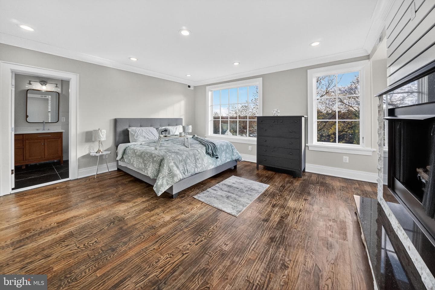 2017 Fulton Place NE photo 29