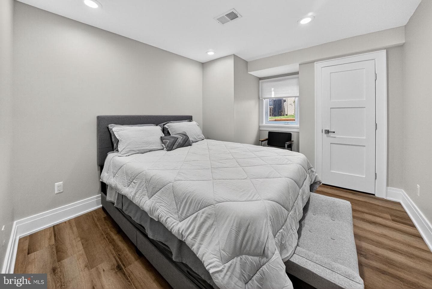 2017 Fulton Place NE photo 45