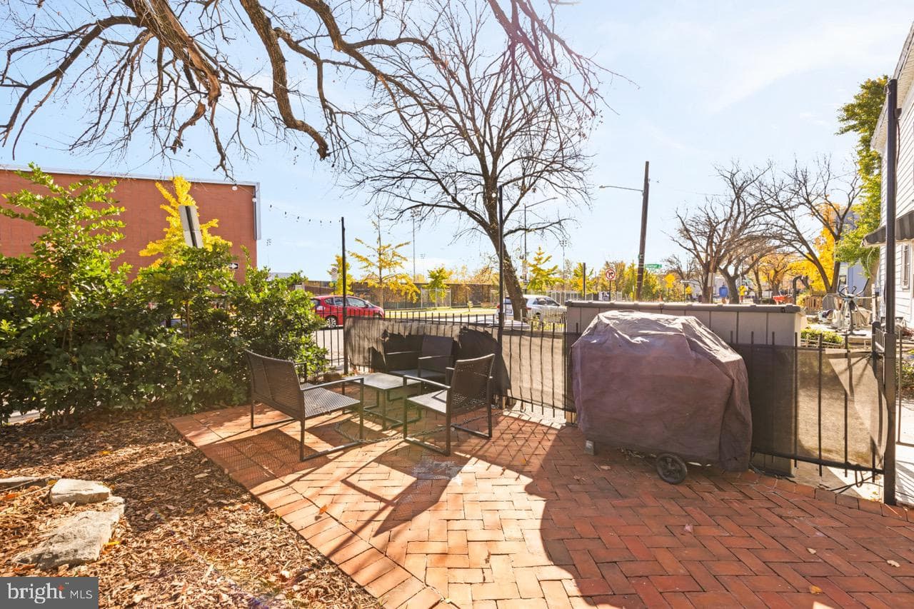 1671 Gales Street NE #1 photo 27