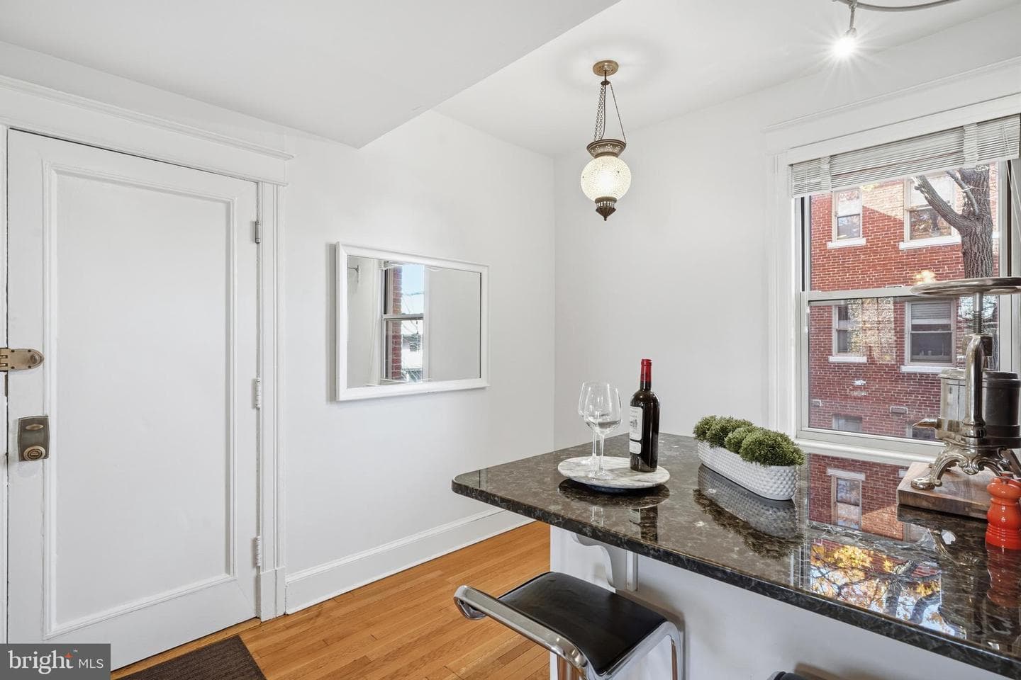 18 9th Street NE #302 photo 10