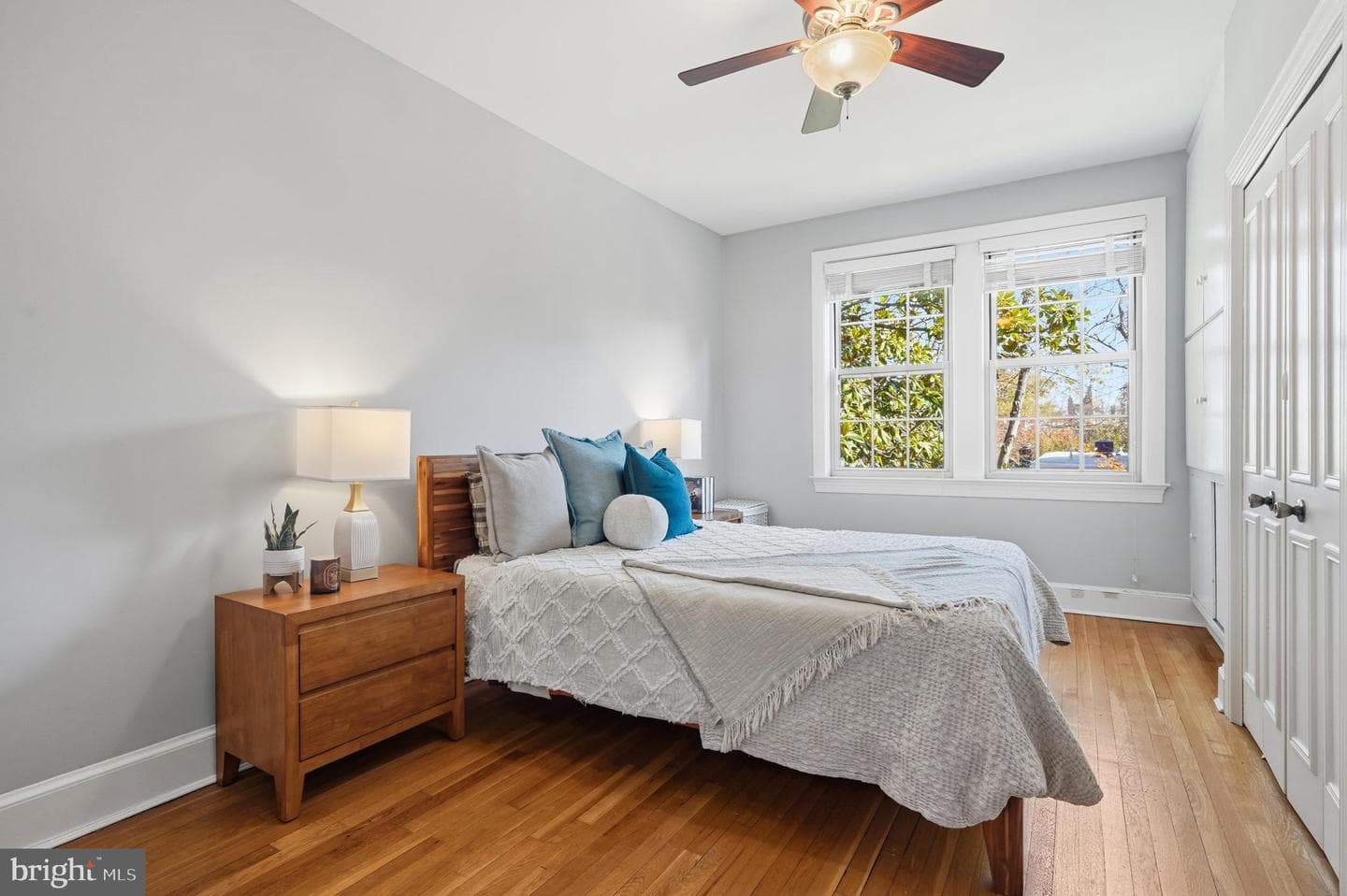 18 9th Street NE #302 photo 15