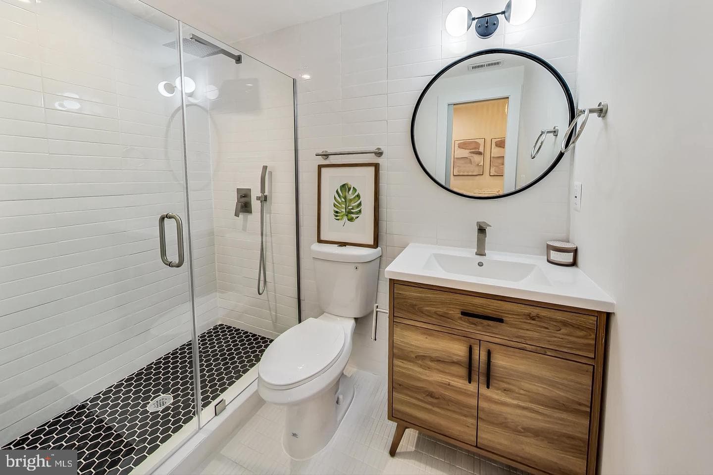 428 Evarts Street NE #2 photo 12