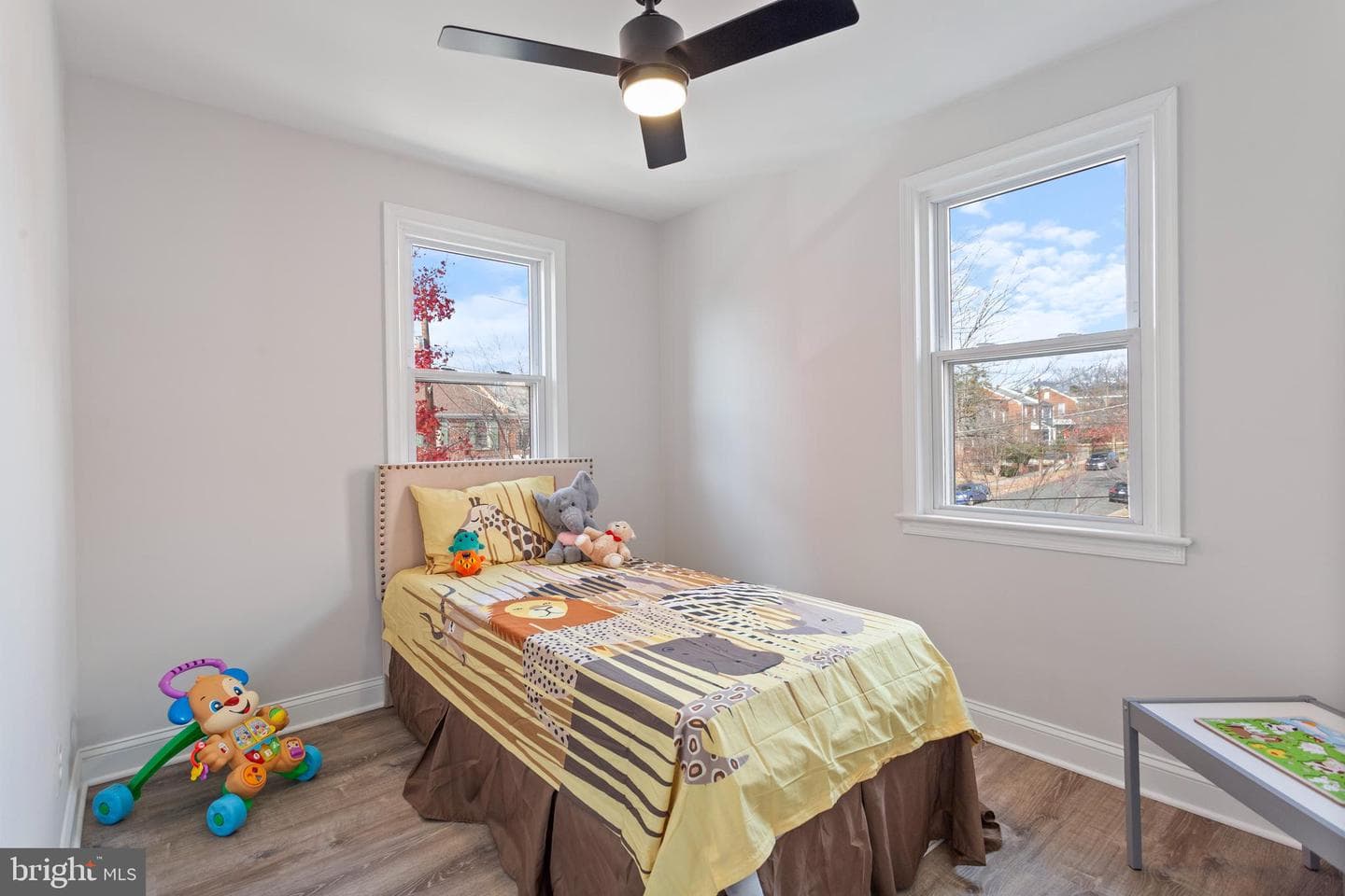 5051 8th Street NE photo 23