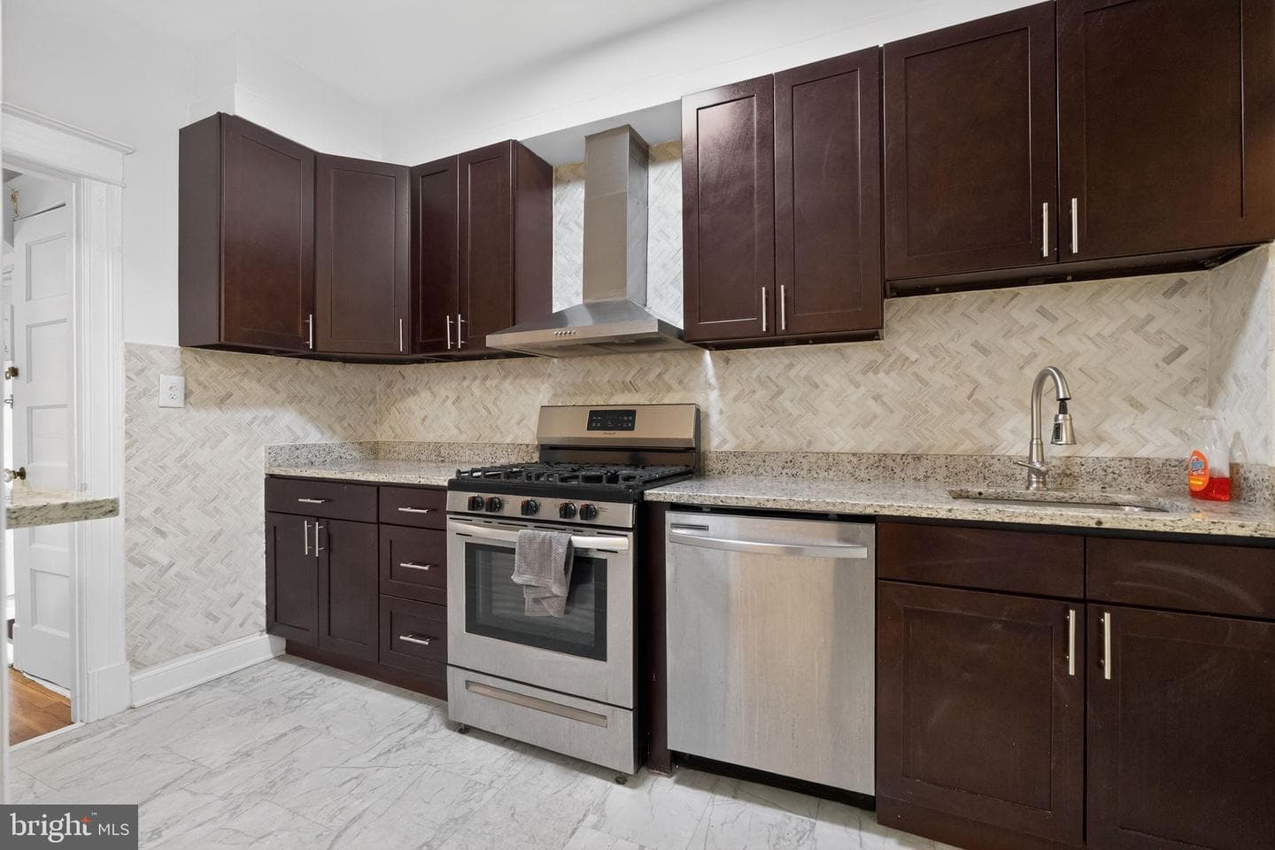 828 Allison Street NW photo 13