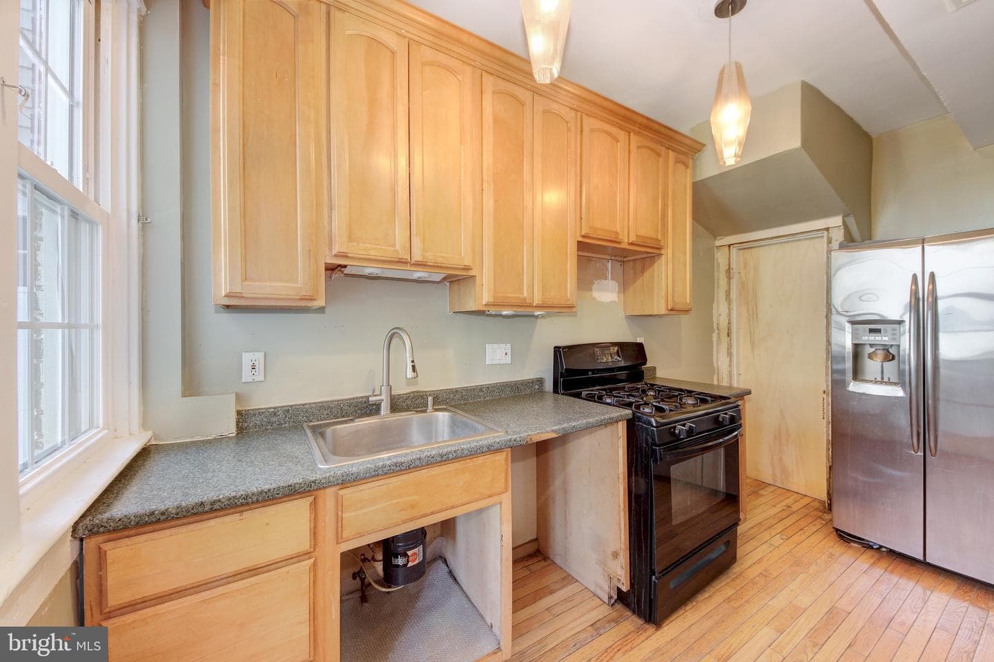 4207 Jenifer Street NW photo 9