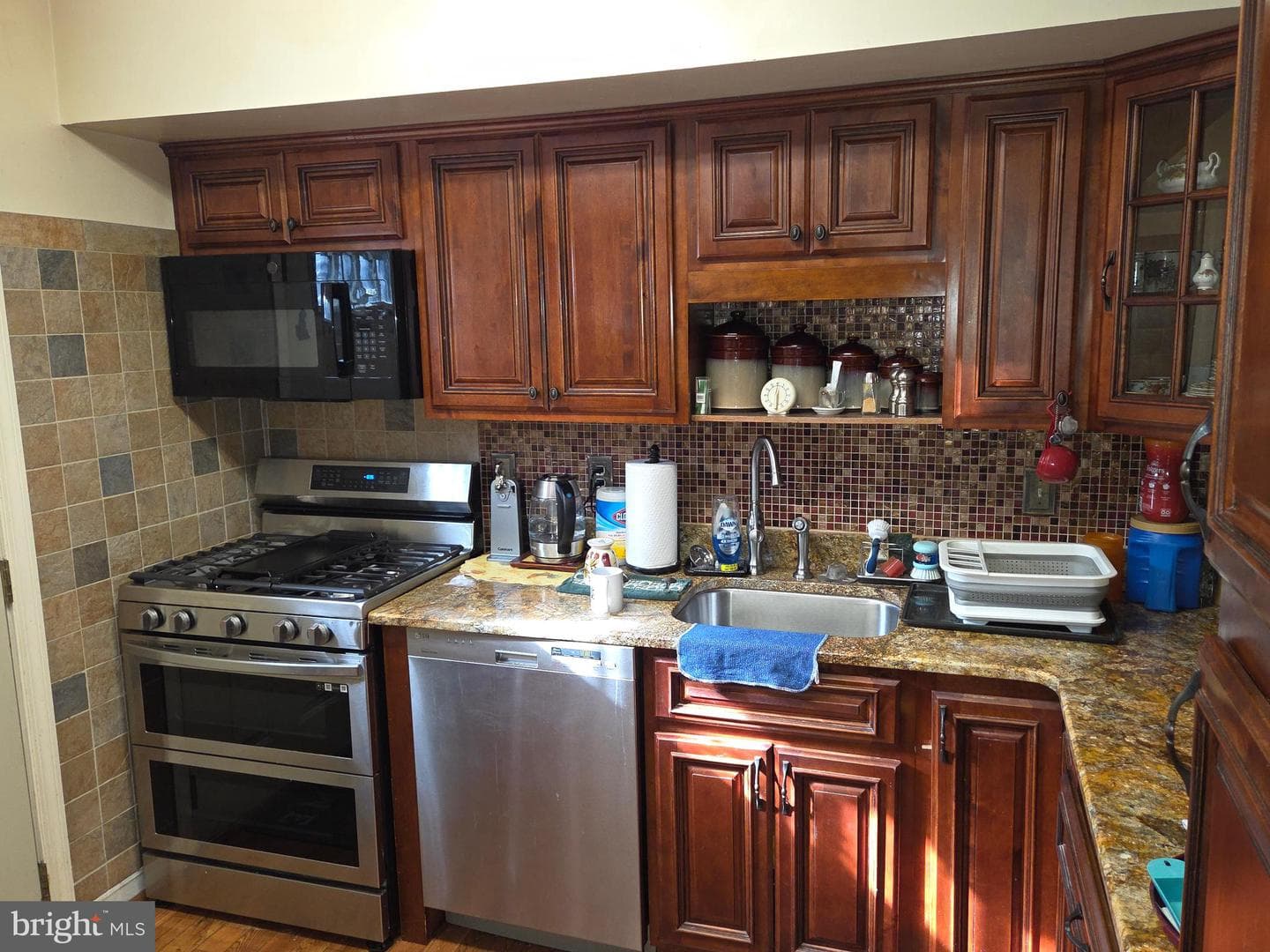 38 Hanover Place NW photo 13