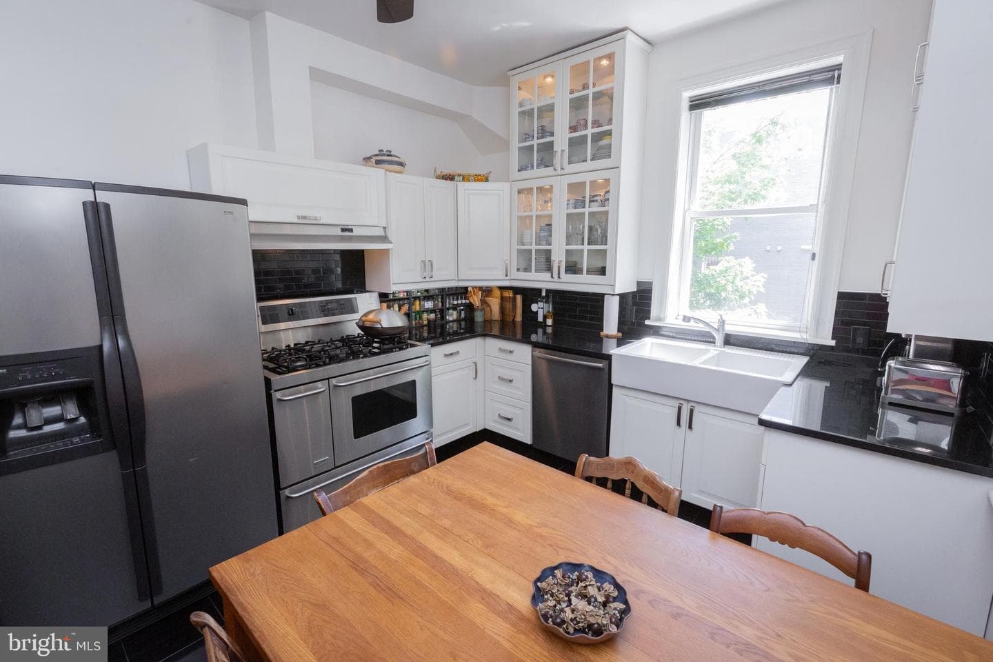 1526 1st Street NW photo 9