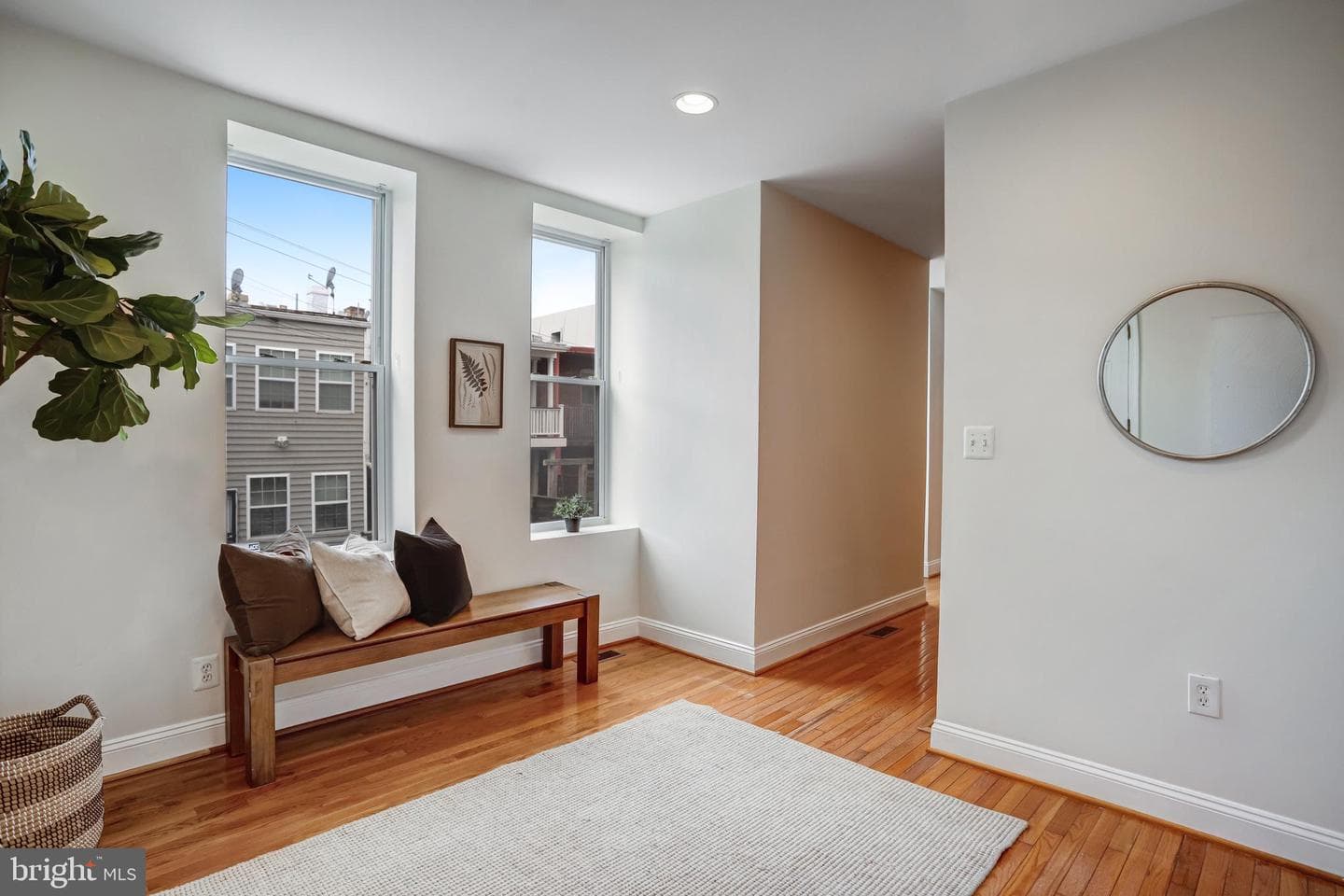 15 Todd Place NE photo 12