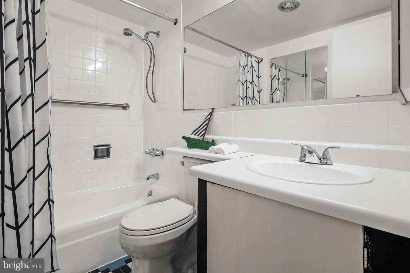 700 7th Street SW #110 photo 15