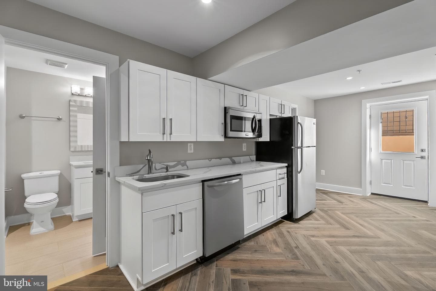 23 Madison Street NW photo 25