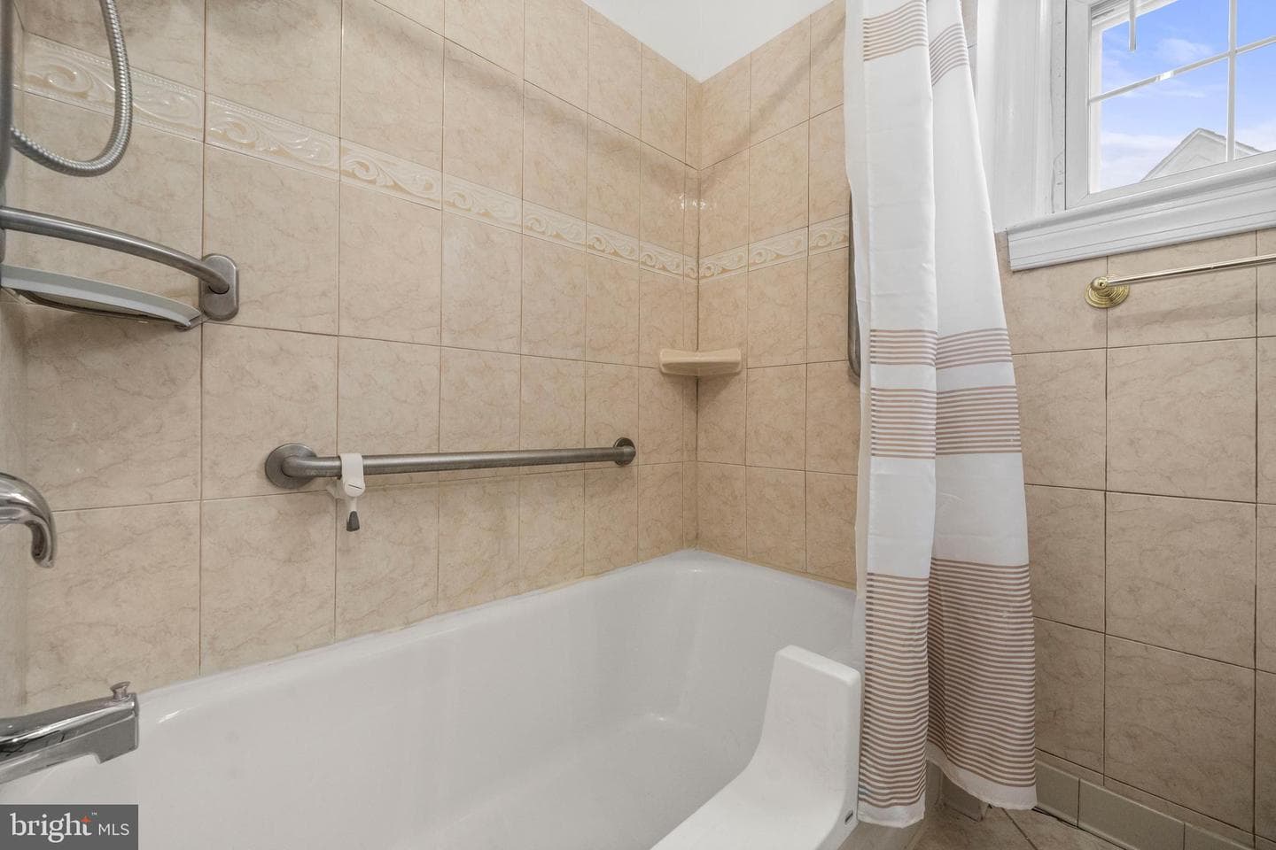 4108 Grant Street NE photo 20
