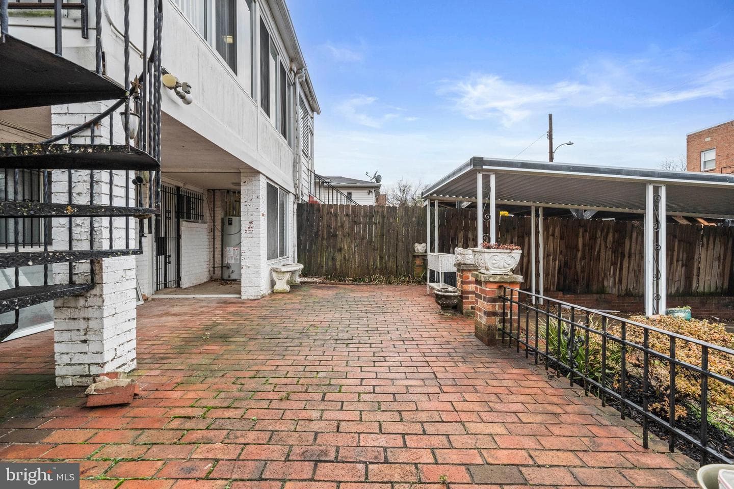4108 Grant Street NE photo 26