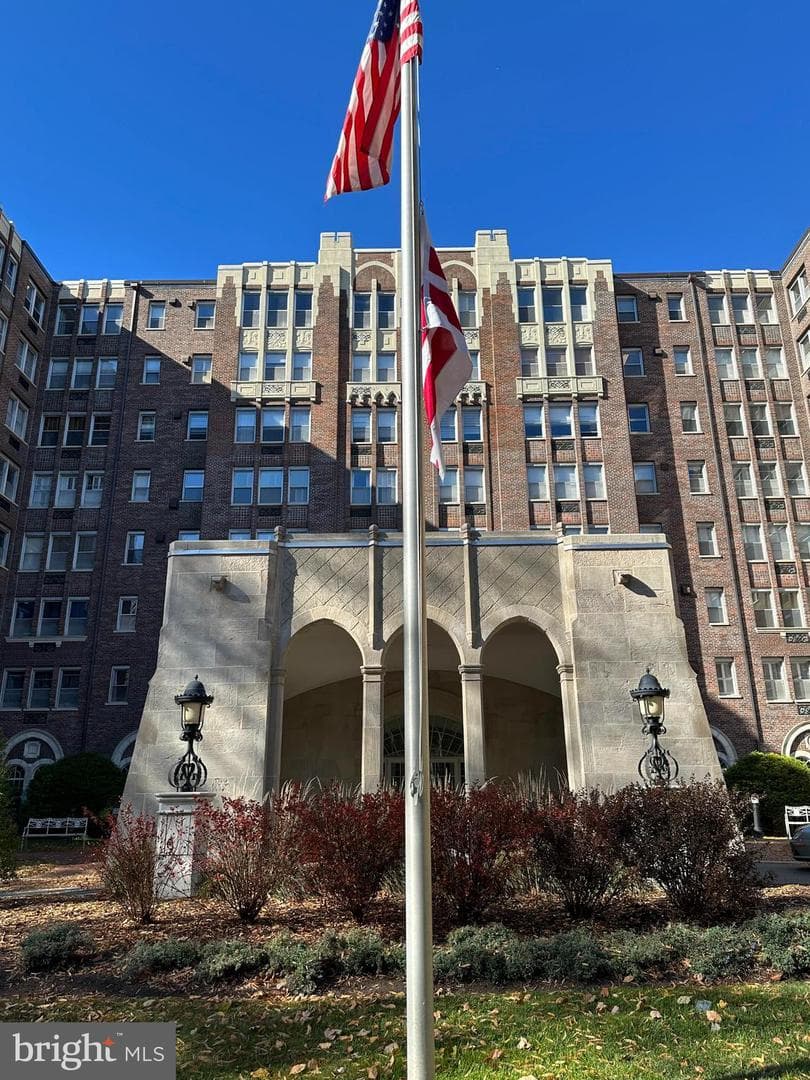 4000 Cathedral Ave NW #249 B, Washington